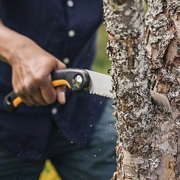 Ножівка по дереву садова Fiskars Plus™ SW69 330 мм (1067553)