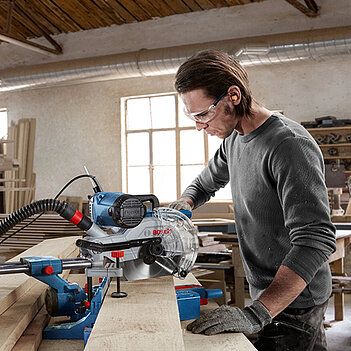 Пила торцовочная Bosch PRO GCM 254 D (0601B53000)