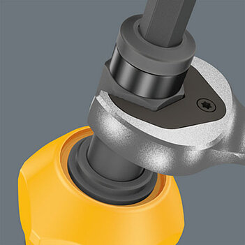 Викрутка ударно-поворотна з набором біт WERA Kraftform Kompakt 900 Set 1 19 шт. (05018110001)