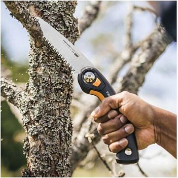 Ножовка по дереву садовая Fiskars Plus™ SW68 269 мм (1067552)