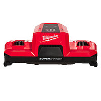 Зарядний пристрій Milwaukee M18 MDBSC DUAL SUPER CHARGER (4932498557)