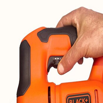 Лобзик электрический Black&Decker (BES603)