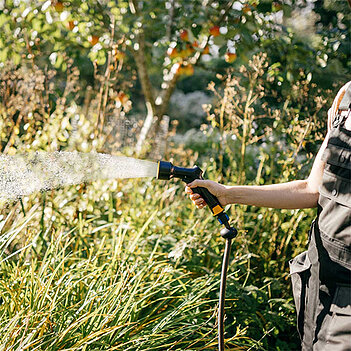 Пістолет для поливу Fiskars (1070837)