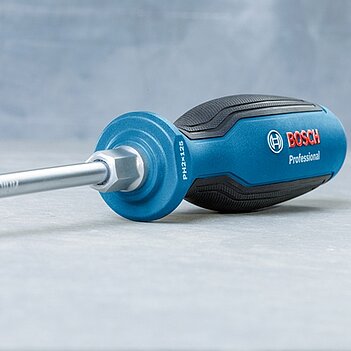 Отвертка крестовая ударная Bosch PH2 x 125 мм (1600A01TG3)