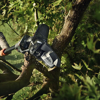 Аккумуляторная цепная мини-пила Husqvarna Aspire PE5-P4A + штанга (9707538-02)