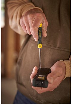 Отвертка шлицевая Stanley Cushion Grip SL3.0 х 75мм (0-64-924)