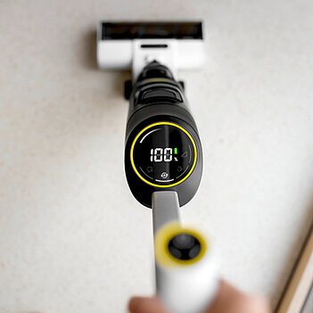 Пылесос аккумуляторный Karcher FCV 4 (1.056-131.0)