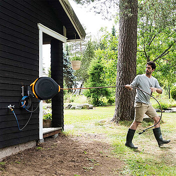 Котушка з шлангом автоматична Fiskars X-series XL 20 м (1067549)