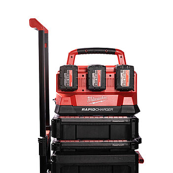 Зарядний пристрій Milwaukee M18 PC6 PACKOUT (4932480162)