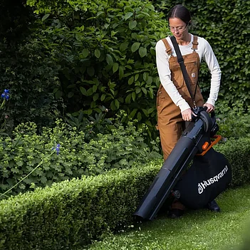 Повітродувка акумуляторна Husqvarna Aspire BVX-P4A KIT (9708272-02) - без акумулятора та зарядного пристрою