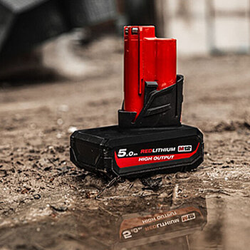 Аккумулятор Li-Ion Milwaukee M12 HB5 High Output 12,0В (4932480165)