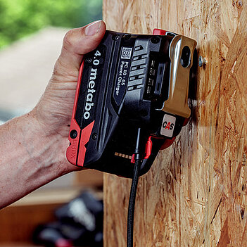 Акумуляторний адаптер живлення Metabo PC 18-65 Power Charger (600409000)