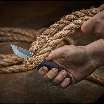 Нож складной Milwaukee HARDLINE Serrated (48221998)