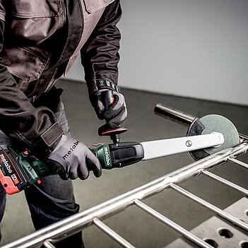 Кутова шліфмашина акумуляторна Metabo KNSVB 18 LTX BL 150 (601765840) - без акумулятора та зарядного пристрою