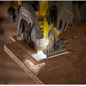 Пила дисковая аккумуляторная Stanley (SFMCS550M2K)