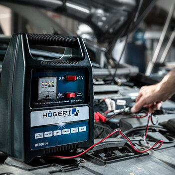 Зарядное устройство Hoegert (HT8G614)