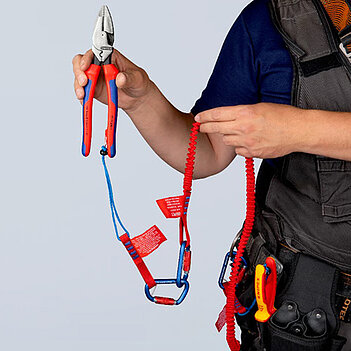 Строп страхувальний KNIPEX 1,5 кг (00 50 01 T BK)