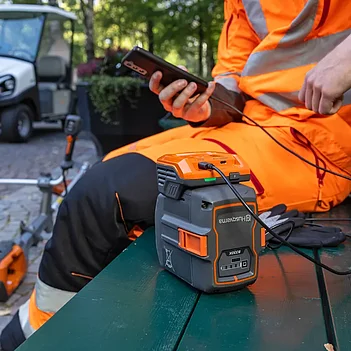 Акумуляторний адаптер живлення Husqvarna 40-USB150X (9707225-01)