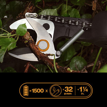 Сучкоріз акумуляторний телескопічний Fiskars eLopper (1082299) - без акумулятора та зарядного пристрою