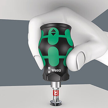 Викрутка з набором біт WERA Kraftform Kompakt Stubby Magazin 5 7 шт. коротка (05008878001)
