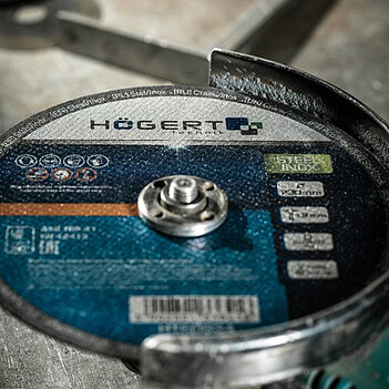 Круг отрезной по металлу Hoegert 230x1,9x22,23 мм (HT6D634)