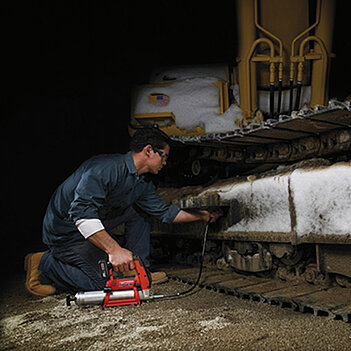 Шприц змащувальний акумуляторний Milwaukee M12 GG-401B 400 мл (4933441675)