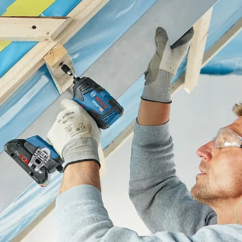 Гайковерт ударный аккумуляторный Bosch PRO GDR 18V-200 (06019J2107)