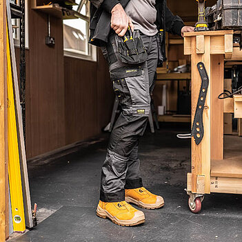 Штаны рабочие DeWalt FAIRHAVEN размер 38 (DWC192-004-3831)