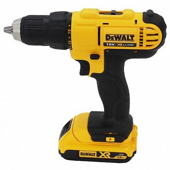 Аккумуляторная дрель-шуруповерт DeWalt (DCD771D2)