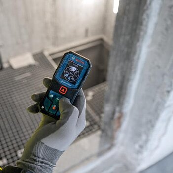 Далекомір лазерний Bosch PRO GLM 40-31 (0601075000)