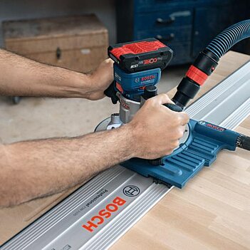 Фрезер кромковий акумуляторний Bosch PRO GKF 18V-8 (06016C2001) - без акумулятора та зарядного пристрою