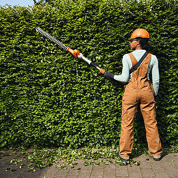 Кущоріз акумуляторний Stihl HLA 40 (HA100112904) - без акумулятора і зарядного пристрою