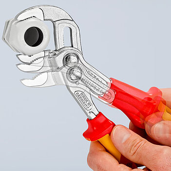 Кліщі переставні KNIPEX Cobra 250 мм з кнопковим фіксатором діелектричні 1000V VDE (7 26 250)