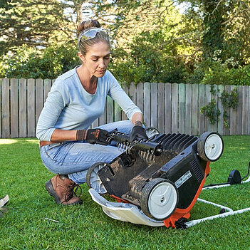 Аэратор электрический Stihl RLE 240 (62910115610)