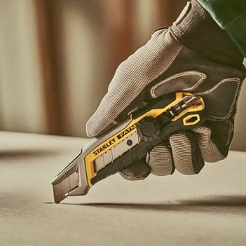 Нож для отделочных работ Stanley "Fatmax Integrated Snap Knife" 165мм (FMHT10594-0)