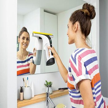 Пилосос акумуляторний для вікон Karcher WV 6 Plus (1.633-741.0)