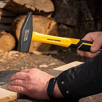 Молоток слесарный MASTERTOOL 800 г (02-0908)
