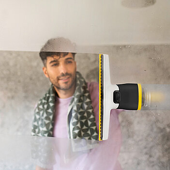 Пылесос аккумуляторный для окон Karcher WV 3 Comfort Care (1.633-690.0)
