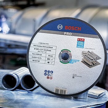 Круг отрезной по металлу Bosch PRO Stainless Steel and Metal 230 x 1,9 x 22,23 мм (2608603407)