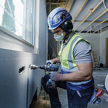 Коронка універсальна Bosch PRO Multi Material 17 мм (2608901492)