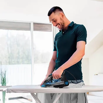 Утюг Black&Decker (BXIR2606E)