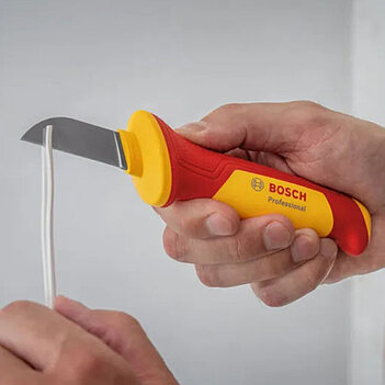 Набор инструмента диэлектрического Bosch 37 шт. (1600A02NG4)