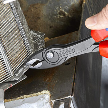 Кліщі переставні KNIPEX TwinGrip 200 мм (82 02 200)