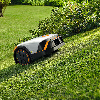 Газонокосарка-робот Stihl iMOW 4.0 (IA020111436)