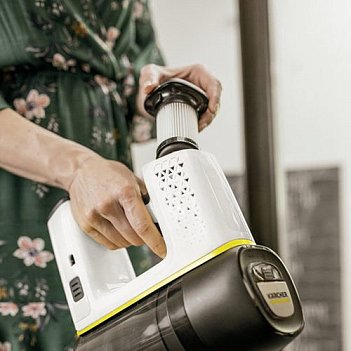 Пылесос аккумуляторный Karcher VC 6 Cordless Premium ourFamily (1.198-680.0)