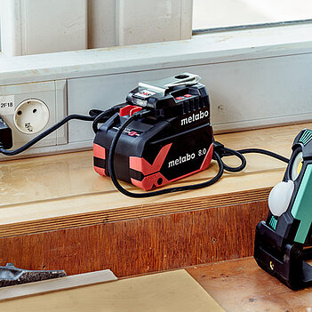 Акумуляторний адаптер живлення Metabo PC 18-65 Power Charger (600409000)