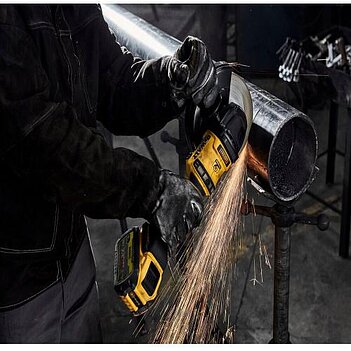 Угловая шлифмашина аккумуляторная DeWalt (DCG440N) - без аккумулятора и зарядного устройства