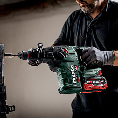 Перфоратор акумуляторний Metabo KH 18 LTX BL 35 Q (600813810)