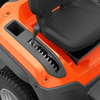 Трактор садовый бензиновый Husqvarna TС 215T (9707277-01)