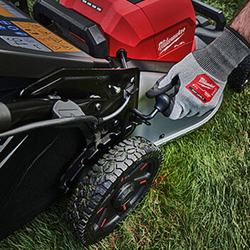Газонокосилка аккумуляторная Milwaukee M18 F2LM46-0 (4933492010) - без аккумулятора и зарядного устройства